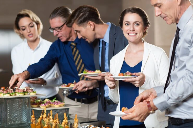 Vendor Failure and Supply Chain Recovery